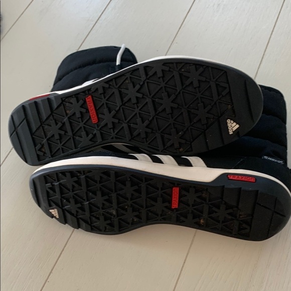 Adidas Choleah Terrex
Snow Boot - Picture 5 of 7